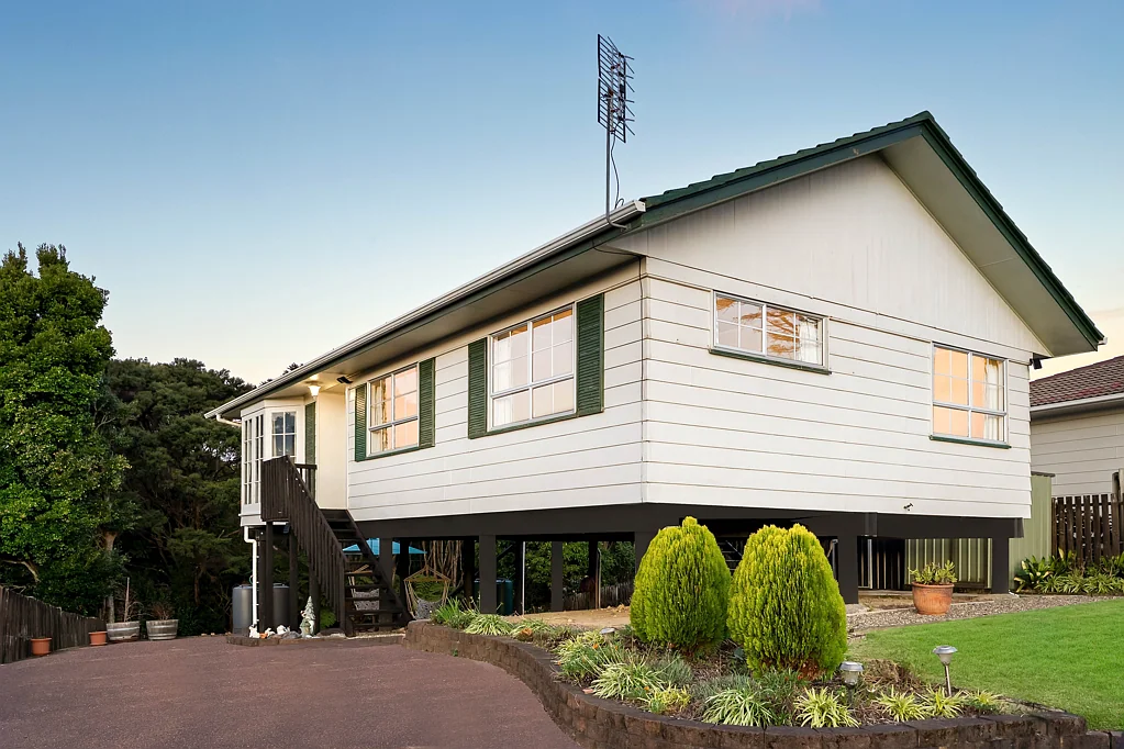 49 Lynn Road, Bayview, North Shore City, Auckland