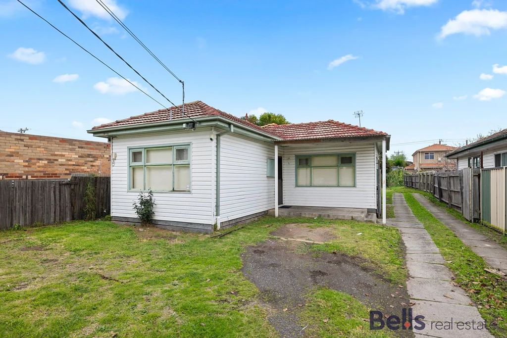 1 Miles Street, Deer Park, VIC 3023