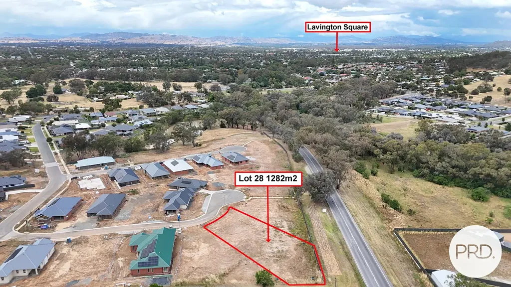 Lavington  GENEROUS LOT, COURT LOCATION