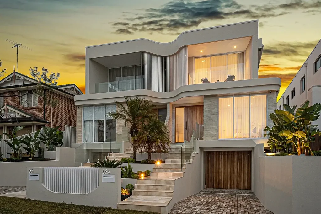 Hurstville Grove 5房 全新全砖豪华生活 Brand-New Full-Brick Luxury Living
