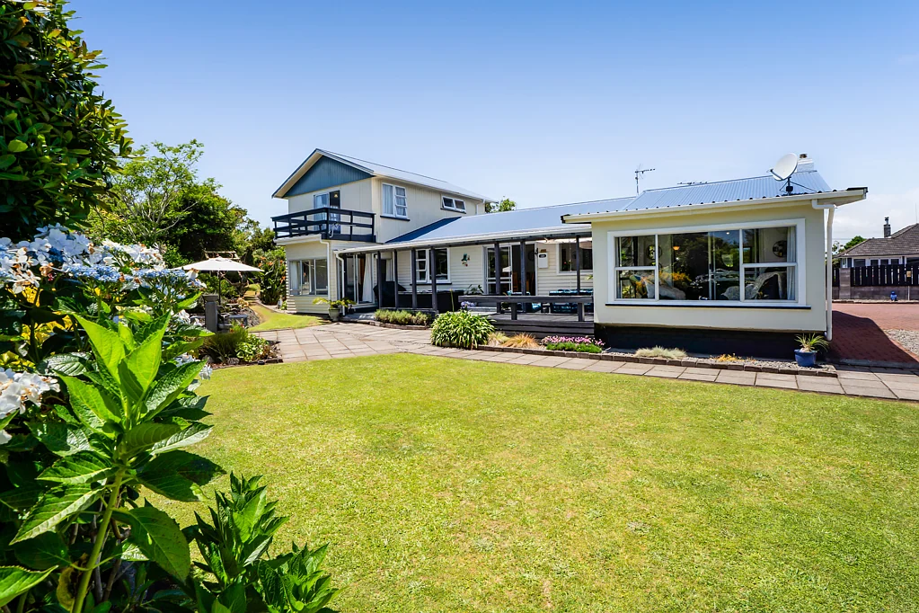 190A Seaview Road, Westown, New Plymouth, Taranaki