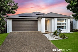 34 Lomandra Street, Deebing Heights