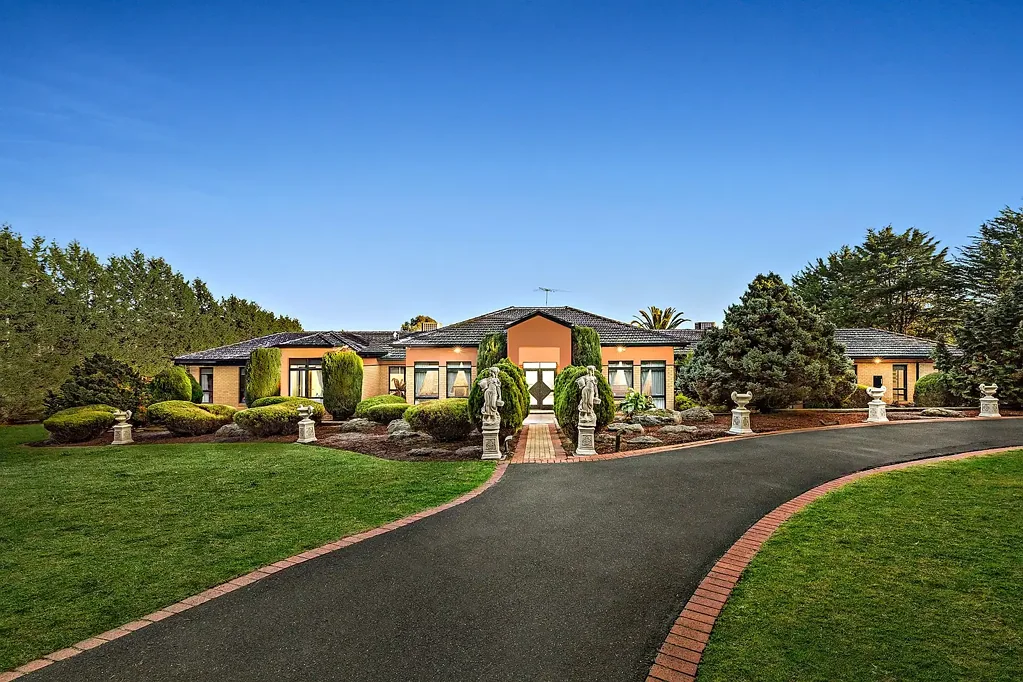 1 Jeffrey Drive, Yarrambat, VIC 3091