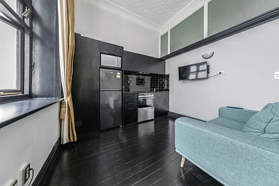 Effortless City Living - Well-Situated 2-Bedroom Apartment