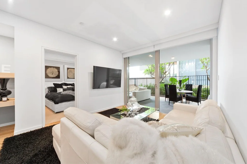 36/2 Milyarm Rise, Swanbourne, WA 6010