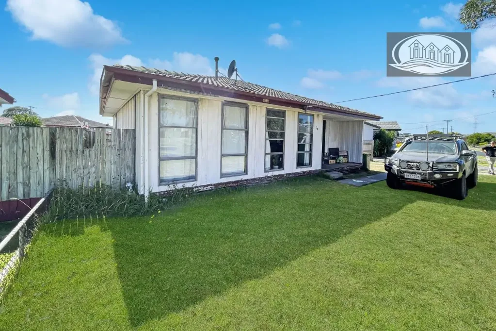Portland 3ห้องนอน 3 Bedroom Home with Great potential