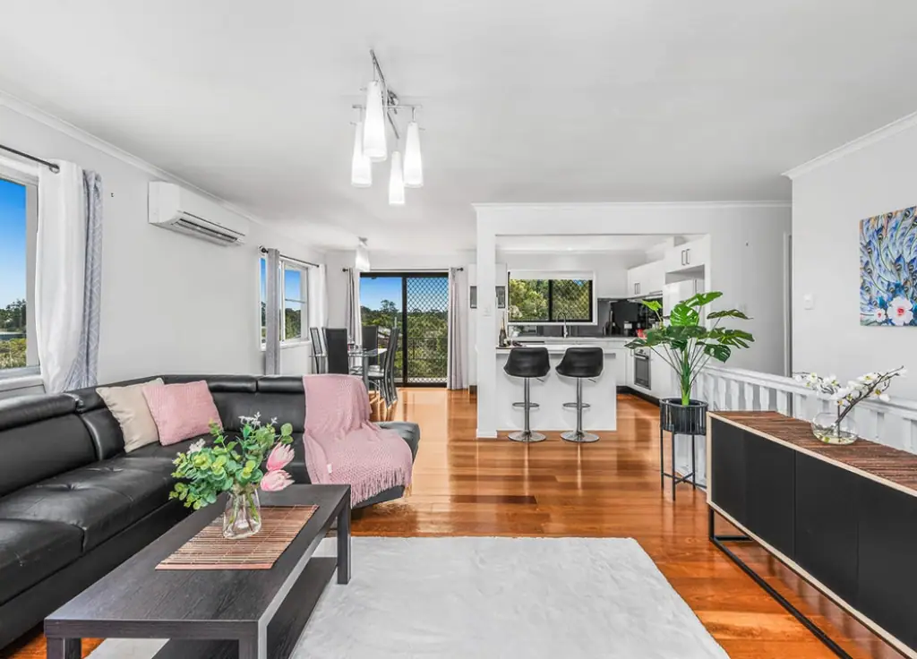 Convenient Living in a Sought-After Location!