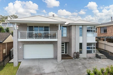 Arcadia Vale 5chambre Spacious Family Living with Stunning Lake Views