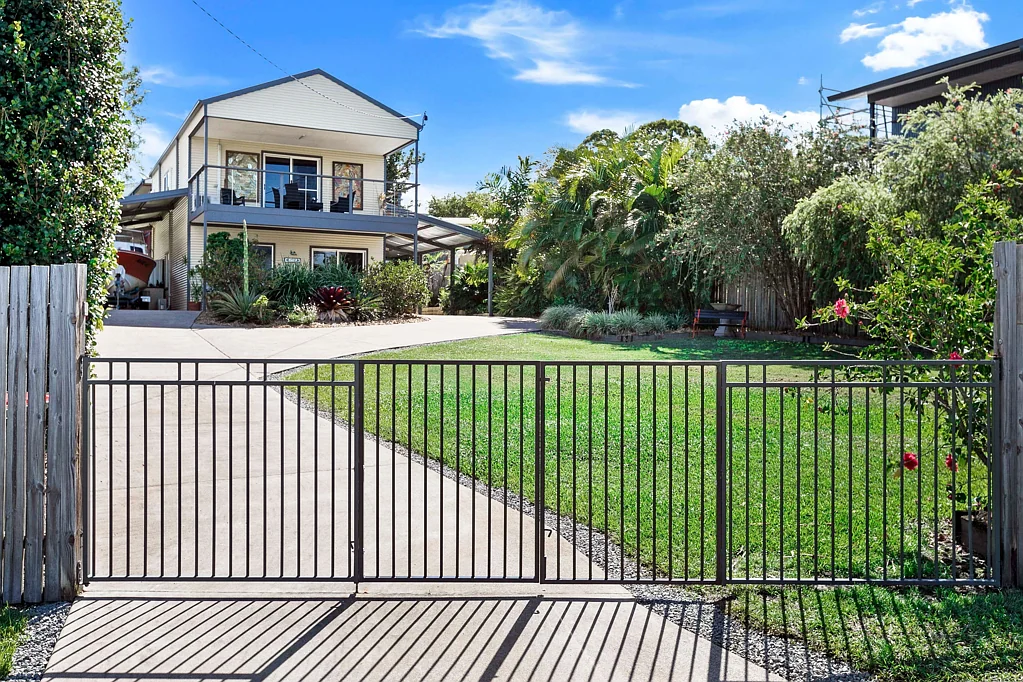 15 Avolet Crescent, River Heads, QLD 4655