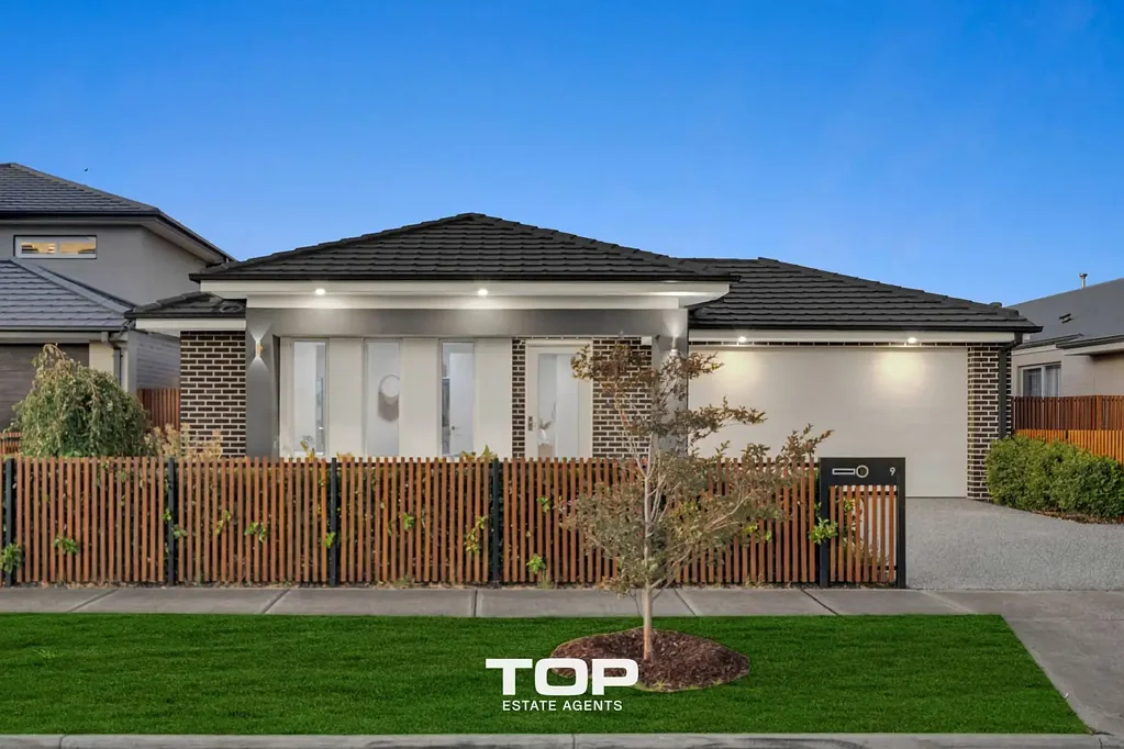 Discover Family Living at Its Finest in Clyde North!!