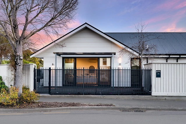 29A Clarence Street South, Addington, Christchurch