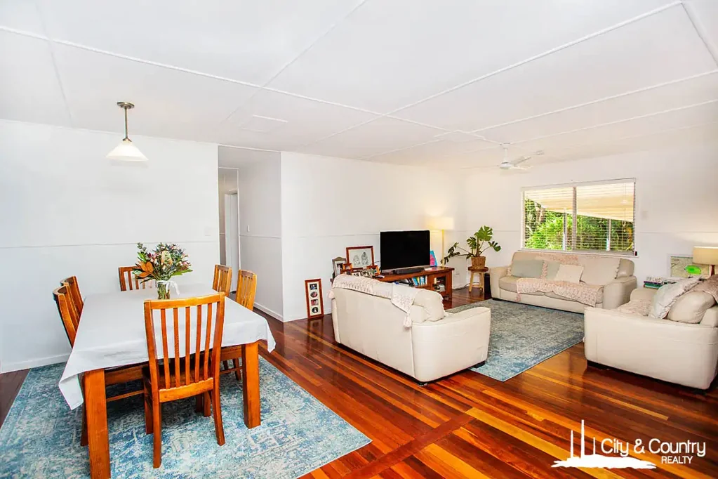 10 Shaw Crescent, Mount Isa, QLD 4825