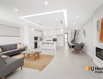 12 Glendale Avenue, Padstow, South Western Suburbs, 4房, 2浴, Apartment