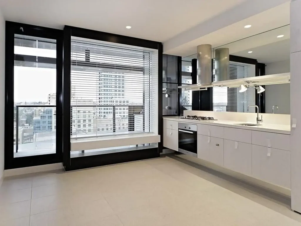 STYLISH LIVING IN THE HEART OF SOUTH YARRA!