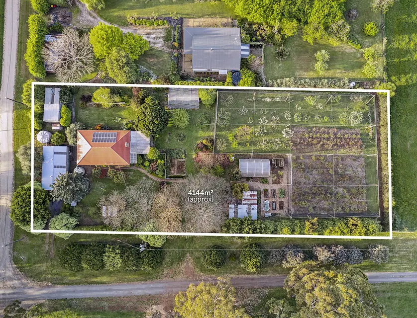 18 Spring Street, Glenlyon, VIC 3461, 3房, 1浴, House