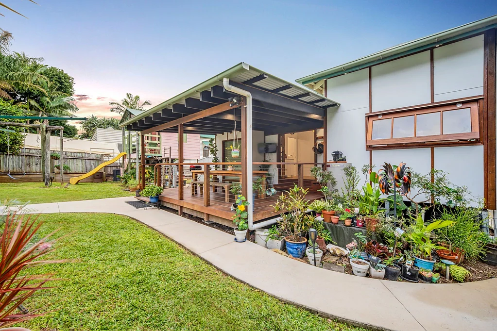 18 Bingle Road, Dunwich, QLD 4183