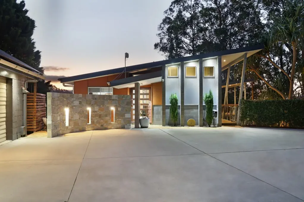 Tallebudgera 5غرفة نوم Private Dual Living Acreage Estate with surrounded by Council Eco Reserve and breathtaking views