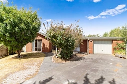 12 Edenbridge Court, Carrum Downs