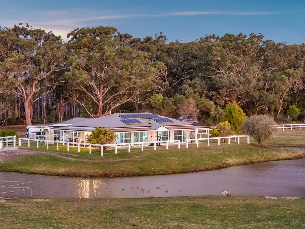 Keith Hall Equine Coastal Haven | Moments from South Ballina Beach