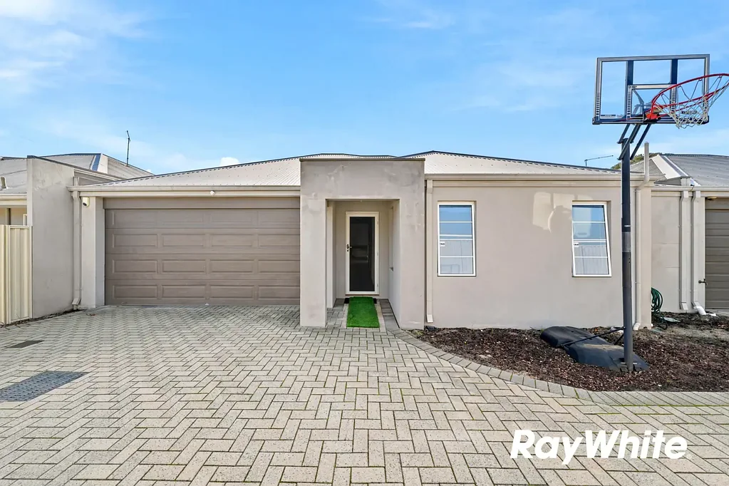 Balga 3 Slaapkamer Modern Comfort & Convenience: Perfect Starter or Investment