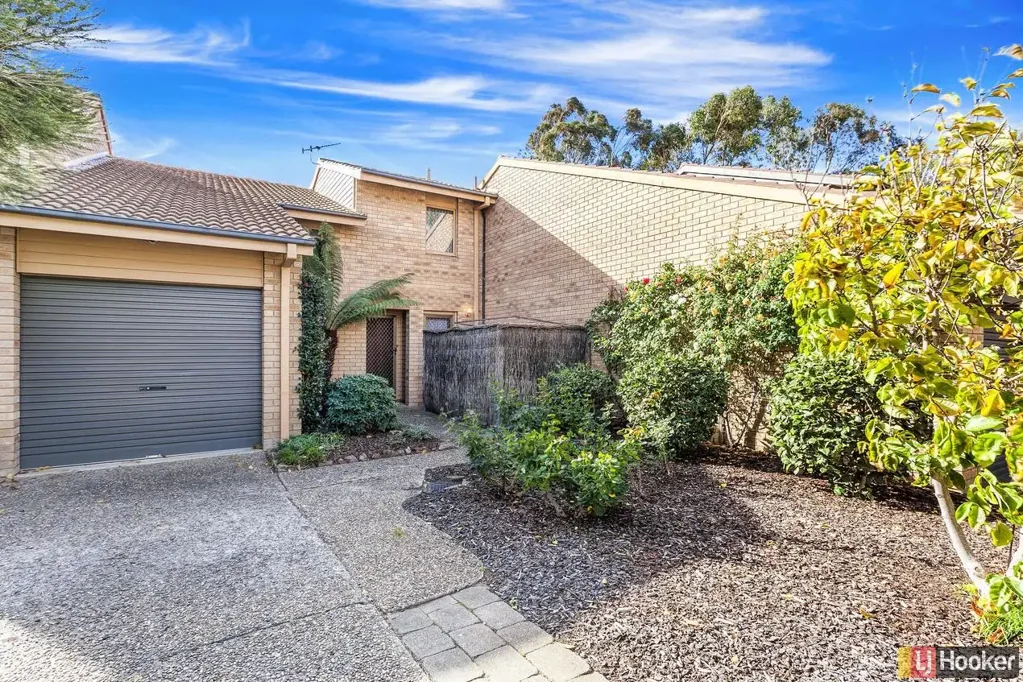 Located in a lovely quiet Cul de sac in Belconnen