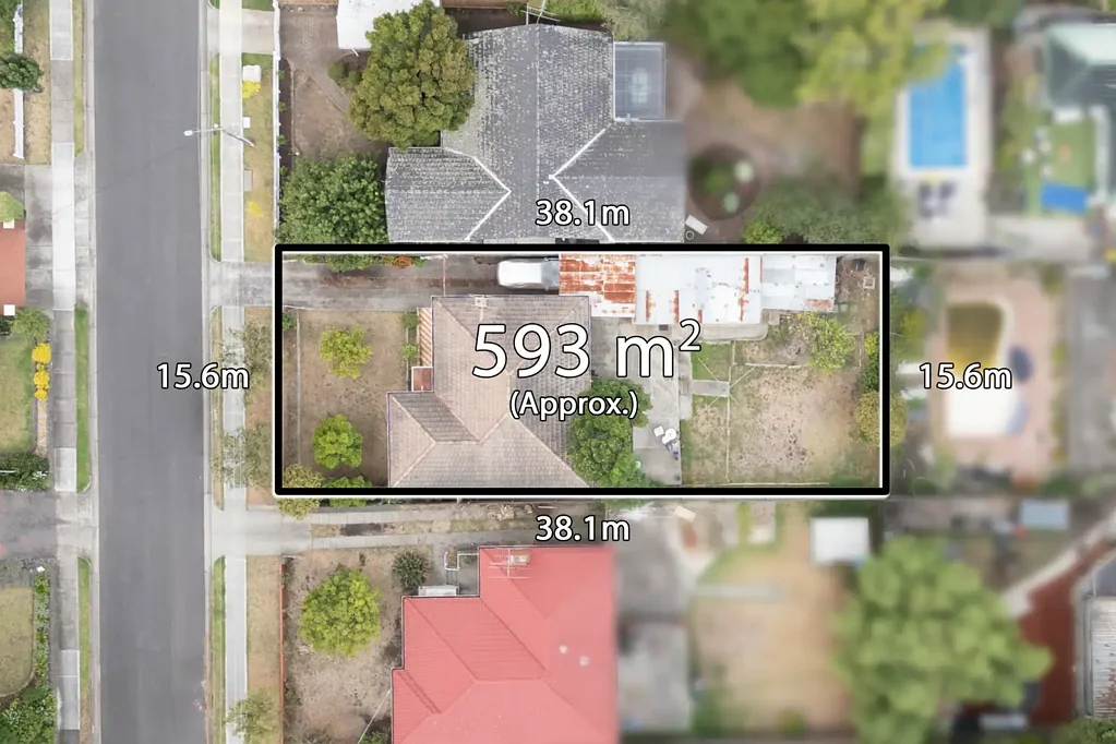 Oak Park 3ห้องนอน Endless Potential on a Prime 593m² Oak Park Allotment