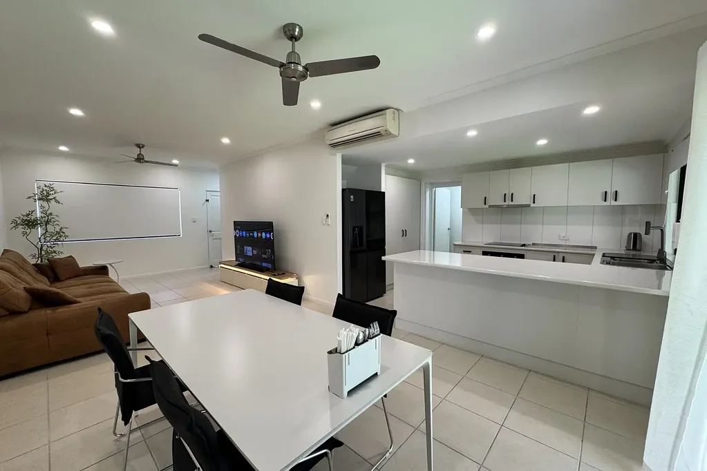 15/25 Abell Road, Cannonvale, QLD 4802