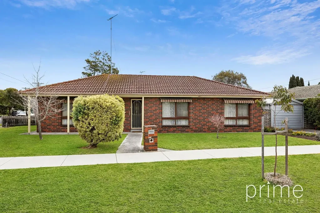 Newcomb 3房  UNDER CONTRACT! Perfect Start or Investment Winner!