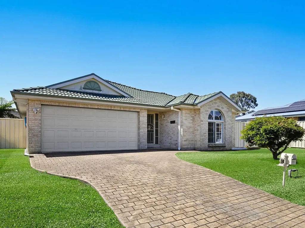 43 Piper Drive, Hamlyn Terrace, NSW 2259