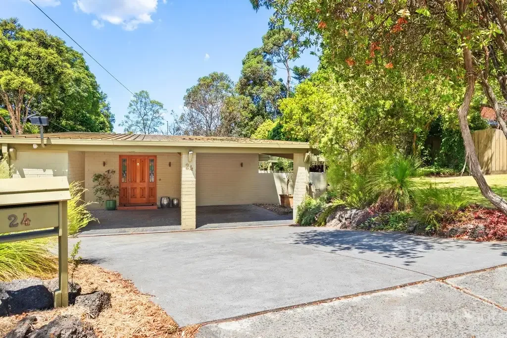 24 Webster Avenue, Croydon, VIC 3136