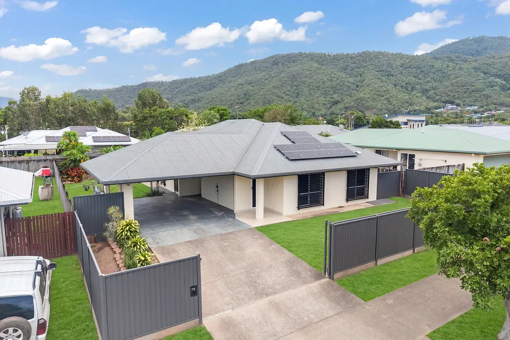 Gordonvale 4બેડરૂમ Modern Living in a High-Growth South Side Pocket