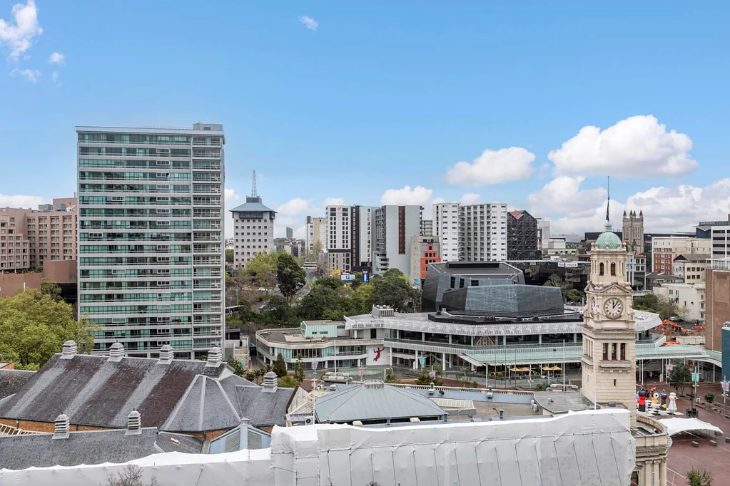 Auckland Central 2 Bedroom Oversea Vendor MUST SELL