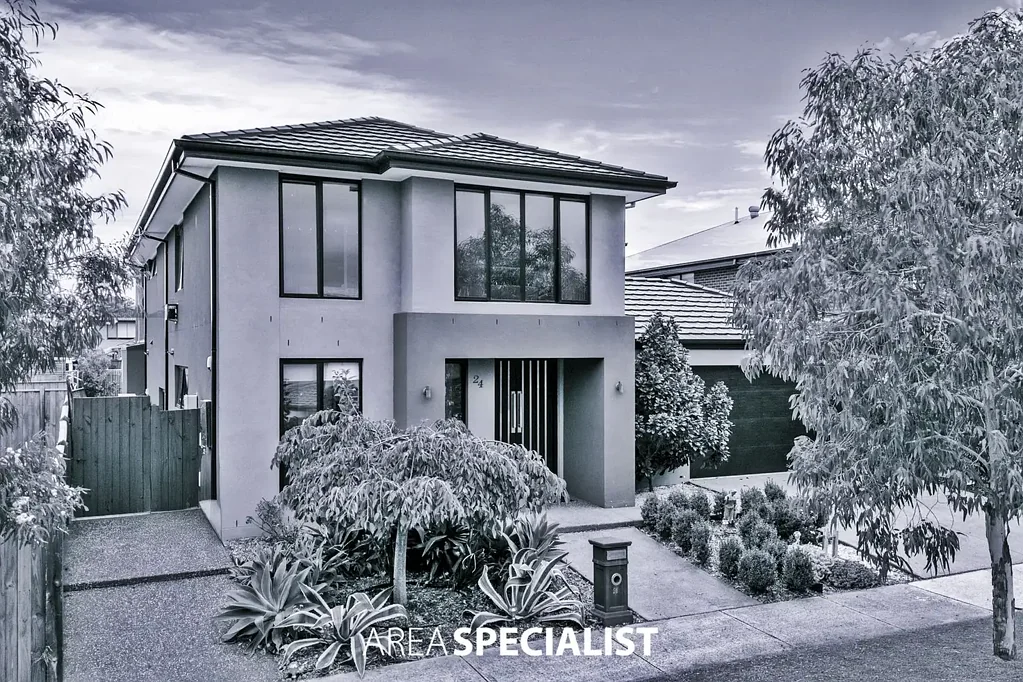 24 Nirvana Avenue, Officer, VIC 3809