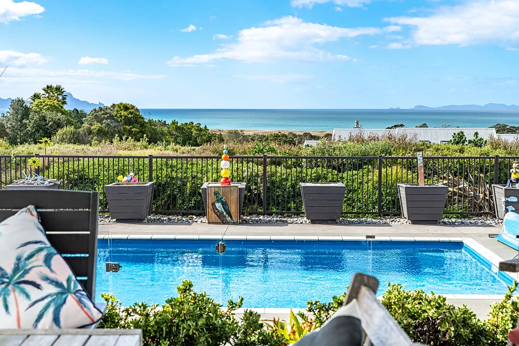 Waipu 4બેડરૂમ Coastal Luxury Above Waipu Cove