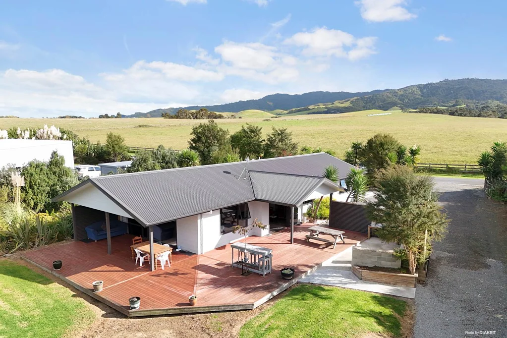 1731D East Coast Road, Whakatiwai, Franklin, Auckland