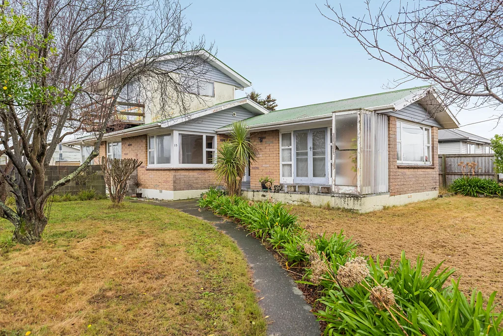 Aranui 3房  Corner Site Opportunity with Serious Potential