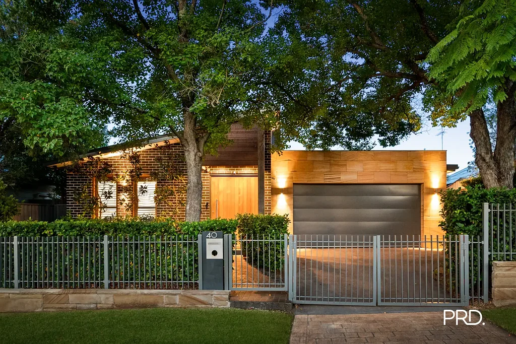 Penrith 5બેડરૂમ Luxury CBD Living at its Finest