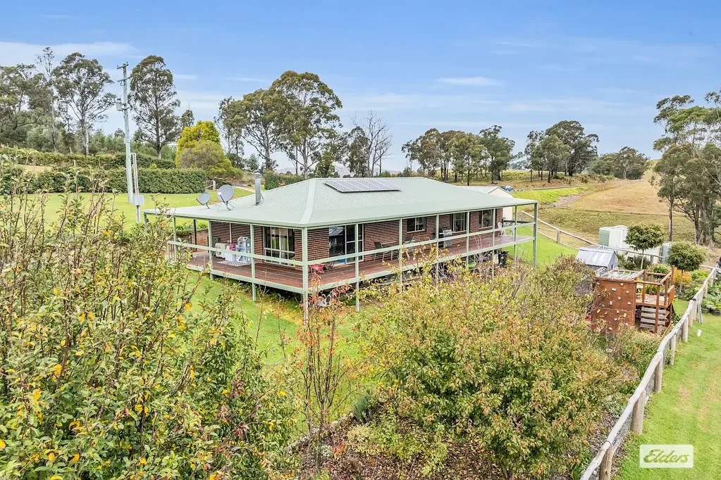 Wyndham 3 Bedroom A FAMILY PARADISE ON RURAL ACREAGE