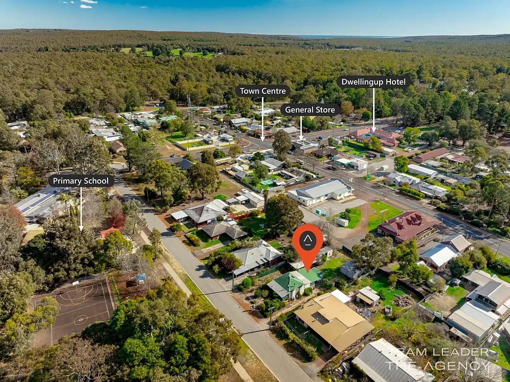 Dwellingup 3房  Charming Cottage on a Spacious 1,012m² Block - Heart of Dwellingup