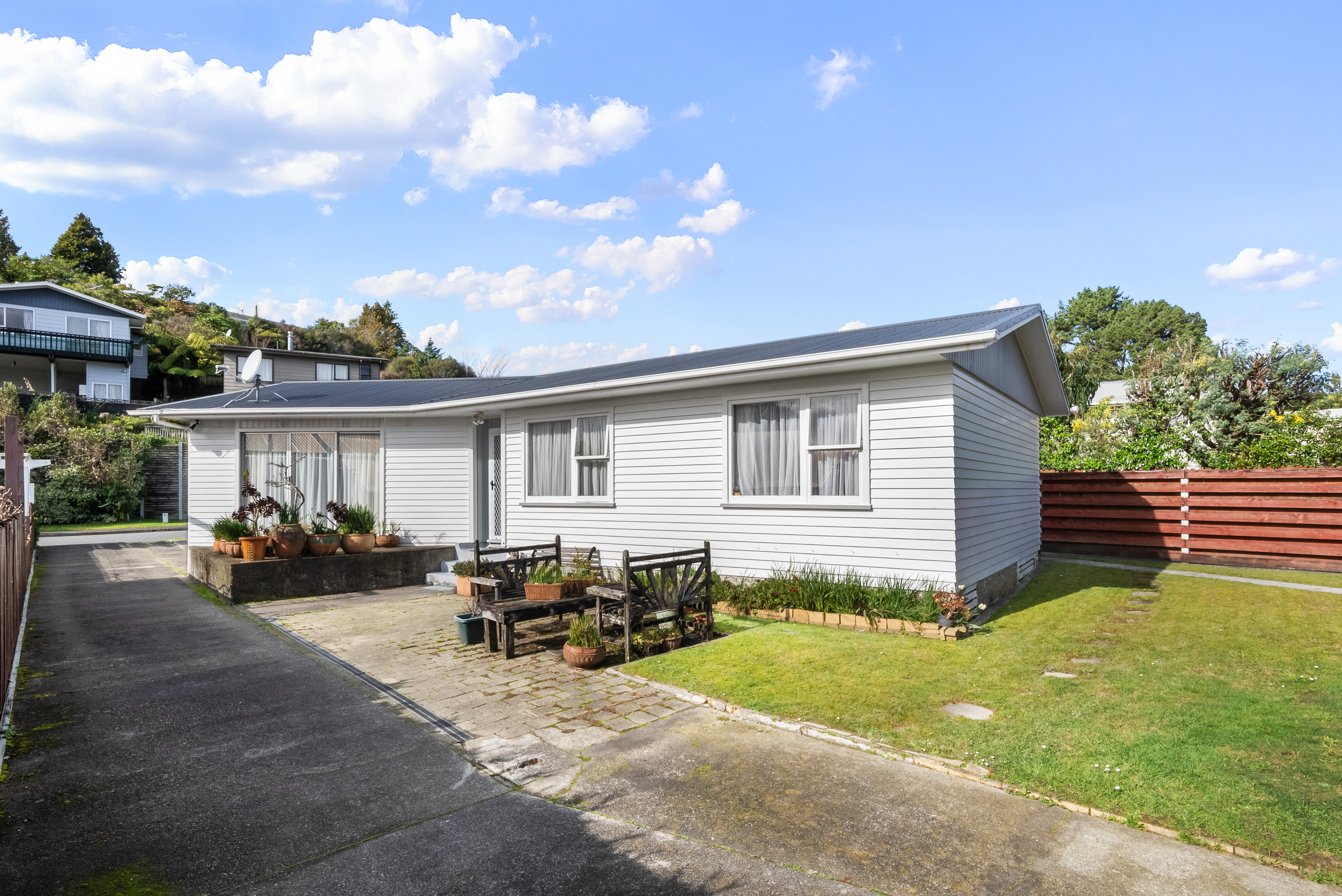 20 Vista Crescent, Maoribank, Upper Hutt, 3 ห้องนอน, 0 ห้องน้ำ, House