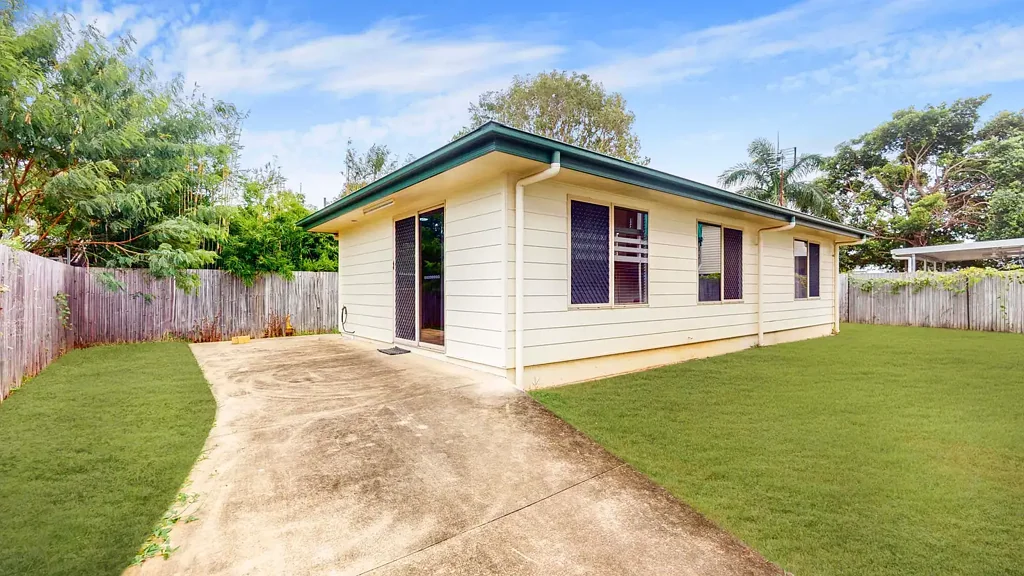 Room Available - $240 per week