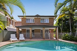 10 Sage Court, Runaway Bay