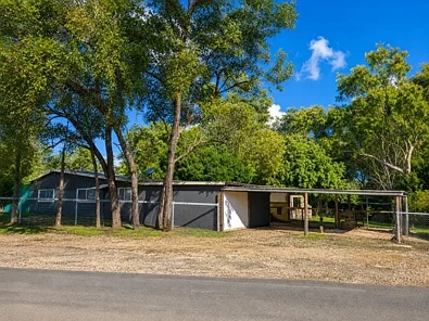 73 Goanna Flats Road, Rubyvale, QLD 4702, 4房, 1浴, House