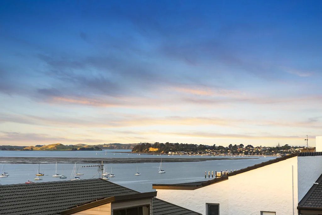 1/22 Falstaff Place, Half Moon Bay, Manukau City, Auckland