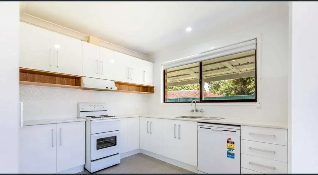 Spacious Family Home With Shed - Move In Ready!