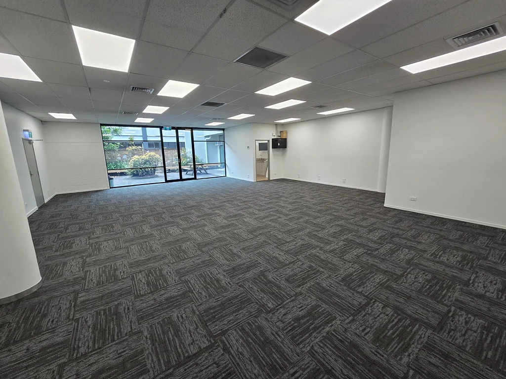 Penrose  Affordable Penrose office with parking