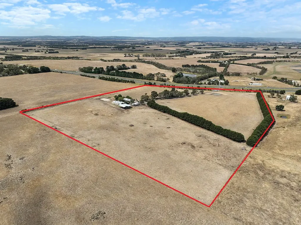 Birregurra BIRREGURRA LIFESTYLE AND BOARDING CATTERY FOR SALE