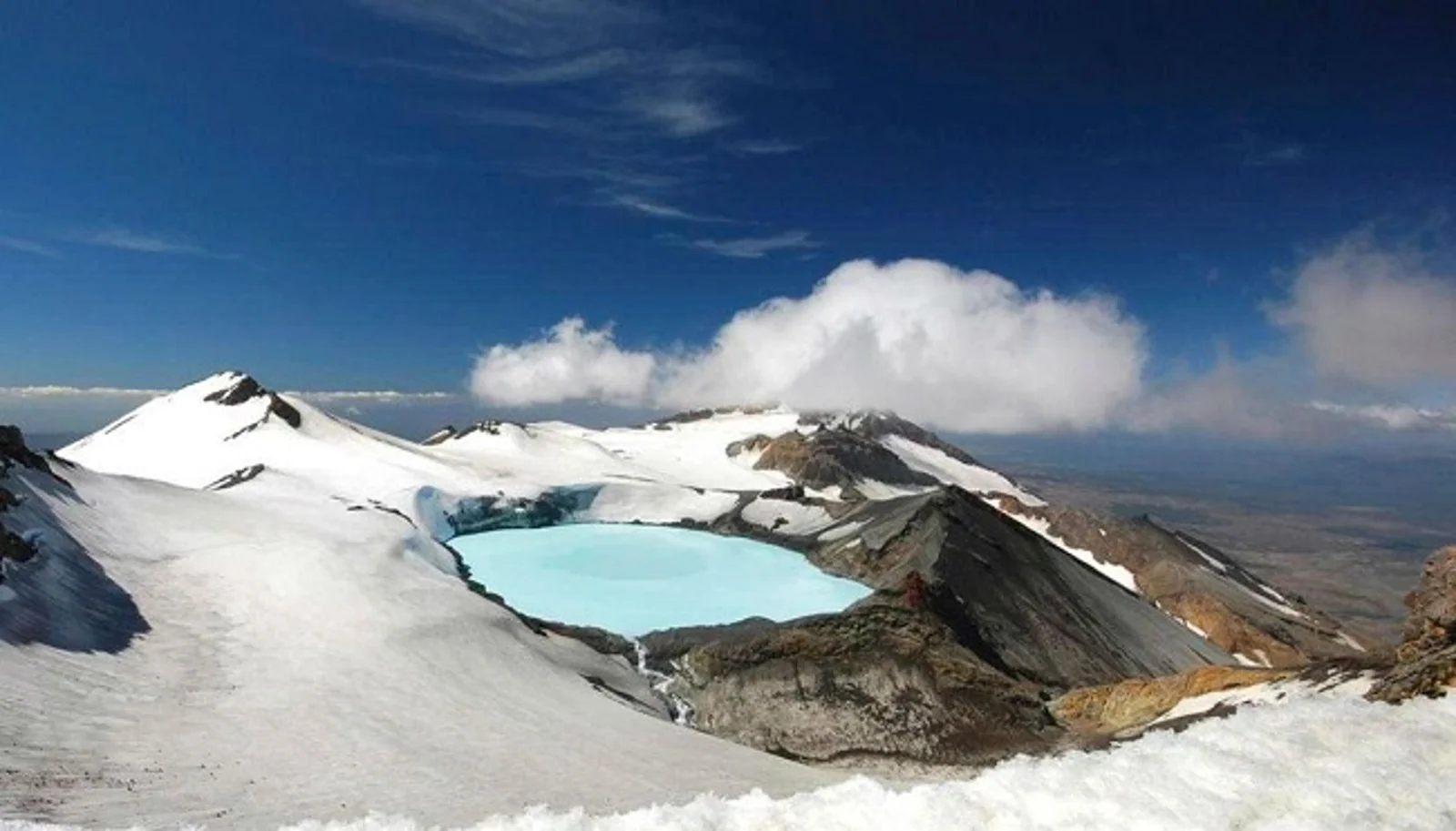 火山口湖温度升至43℃，Mt Ruapehu火山警戒提高至2级！