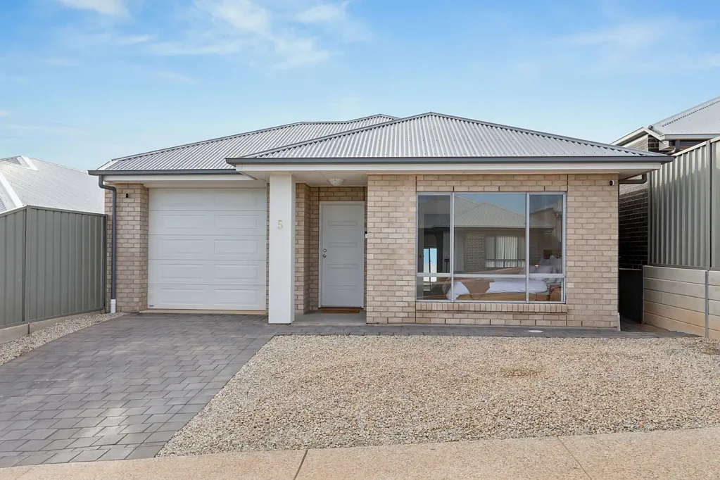 5 Seacrest Street, Seaford Heights, SA 5169