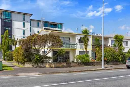 2/16 Park Street, Tauranga Central